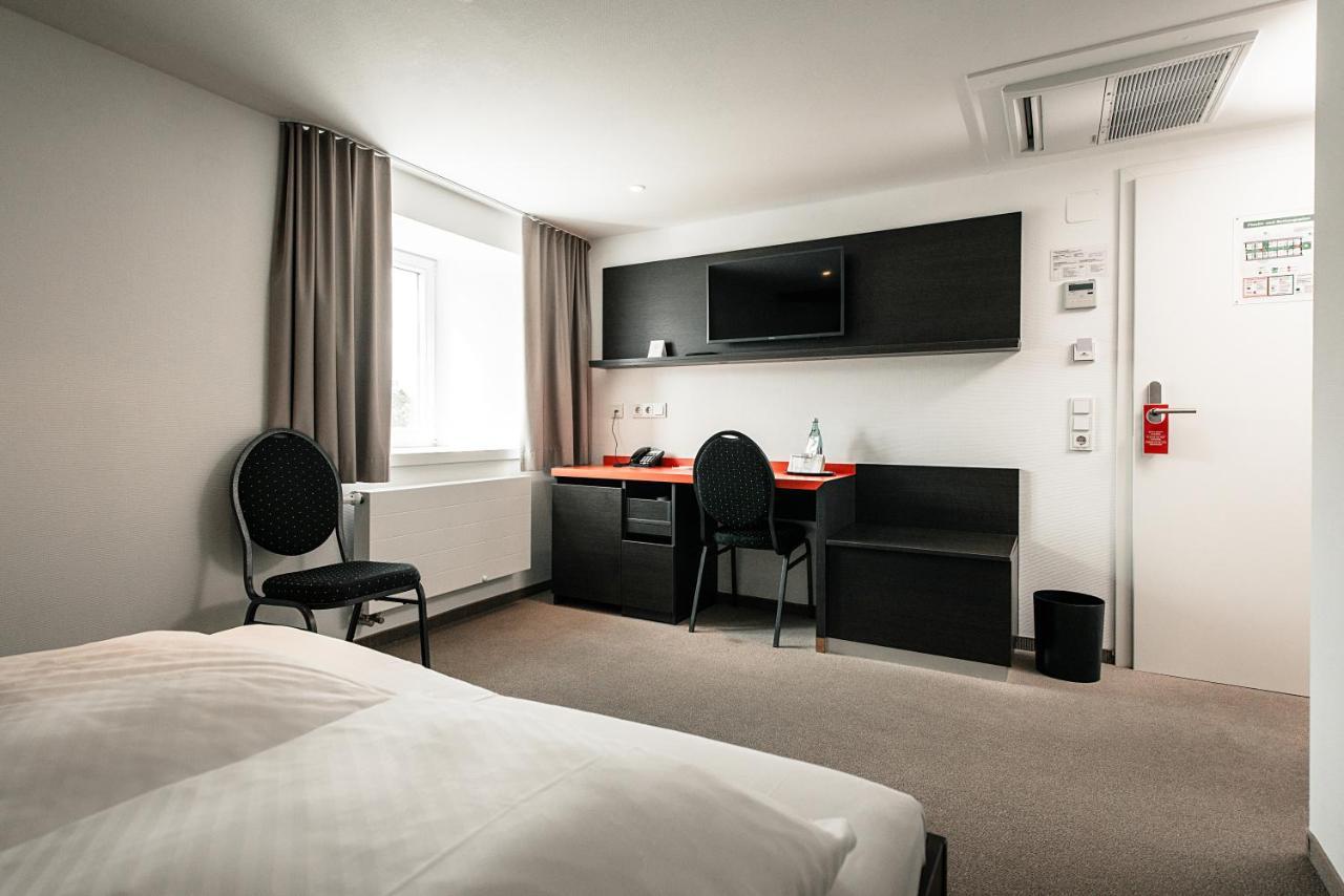 Hotel & Restaurant Ochsen Merklingen Εξωτερικό φωτογραφία