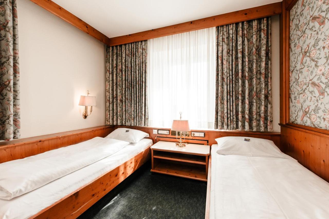 Hotel & Restaurant Ochsen Merklingen Εξωτερικό φωτογραφία